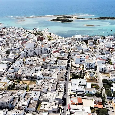 V & V Vacanze * 切萨雷奥港